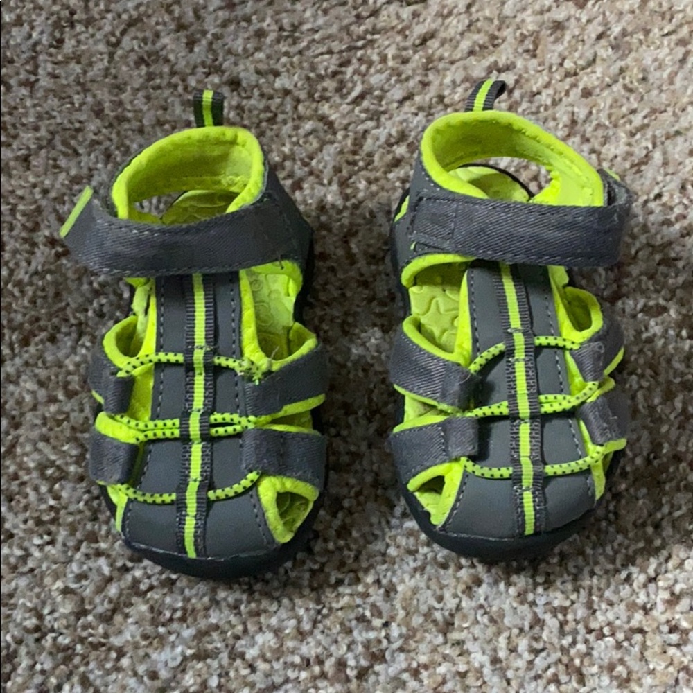 koala kids sandals size 5